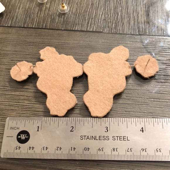 OBX Prep Shamrock Green Truck Earrings St. Patrick’s Day - Picture 7 of 12